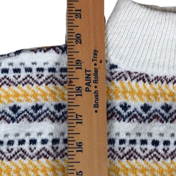 St Johns Bay Knit Fair Isle Sweater Womens M Ivory Cabin Cozy Ski Snow - Picture 7 of 10